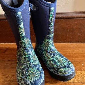 Bogs Rain/Snow Boots Girls Size 4